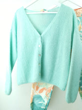 Laden Sie das Bild in den Galerie-Viewer, Strickjacke "MY COZY ONE"