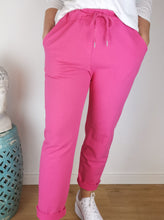 Laden Sie das Bild in den Galerie-Viewer, Hose "SWEET"