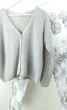 Laden Sie das Bild in den Galerie-Viewer, Strickjacke "MY COZY ONE"