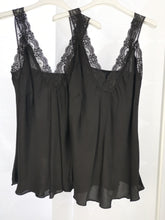 Laden Sie das Bild in den Galerie-Viewer, Spitzentops