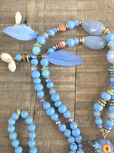 Laden Sie das Bild in den Galerie-Viewer, Halskette "BÜFFEL BLAU"