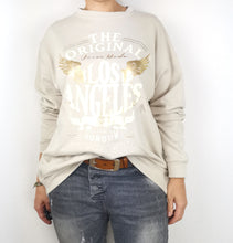 Laden Sie das Bild in den Galerie-Viewer, Sweatshirt &quot;LOS ANGELES&quot; (Cremeweiß)
