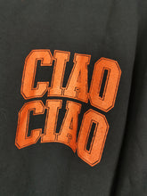 Laden Sie das Bild in den Galerie-Viewer, Sweatshirt &quot;CIAO CIAO&quot; schwarz
