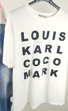 Laden Sie das Bild in den Galerie-Viewer, T-Shirt &quot;LOUIS...&quot; weiß
