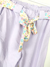 Laden Sie das Bild in den Galerie-Viewer, Hose &quot;FLOWERS&quot;
